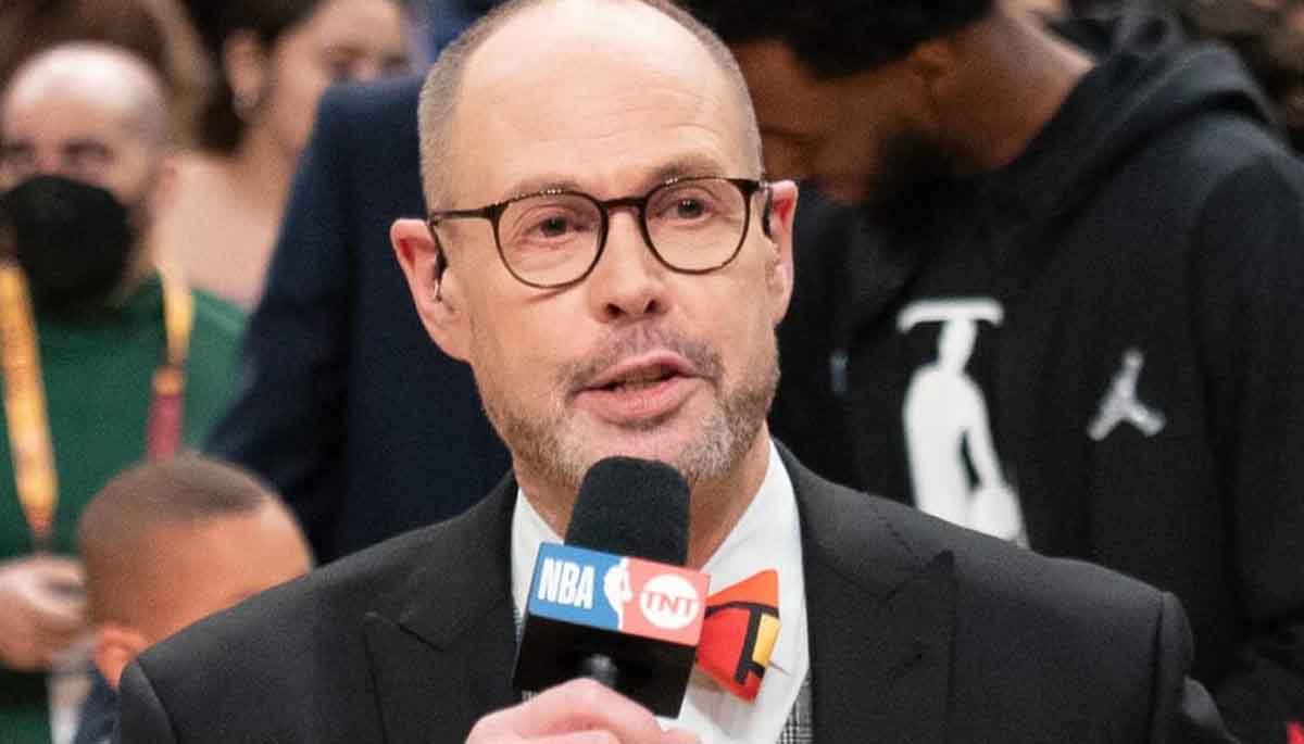 Ernie Johnson Ethnicity and Religion